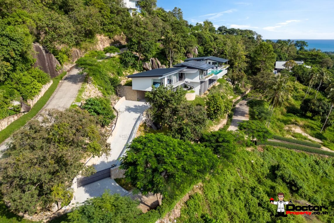 Modern Luxury Villa with Exhilarating Panorama in Na Mueang, Koh Samui – For Sale